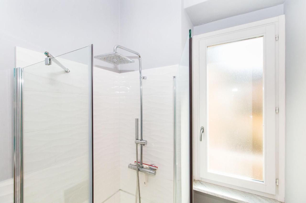 Porta Nuova & Parco Del Valentino Roomy Flat Турин Экстерьер фото