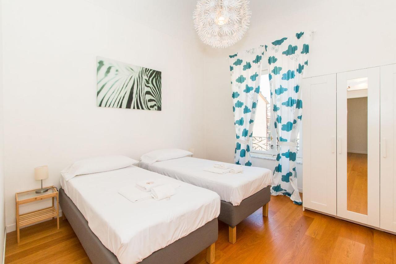 Porta Nuova & Parco Del Valentino Roomy Flat Турин Экстерьер фото